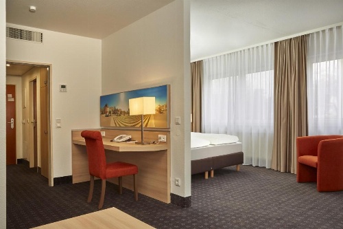 H+ Hotel Darmstadt image 15